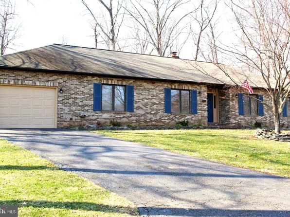 4511 Sudley Rd, Gainesville, VA 20155