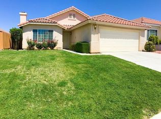 17598 Fisher St, Victorville, CA 92395