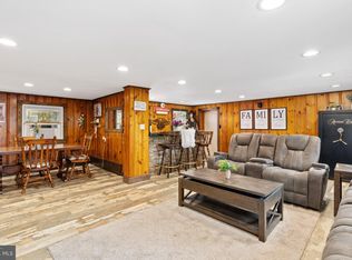 429 Rothermel Dr, Boyertown, PA 19512