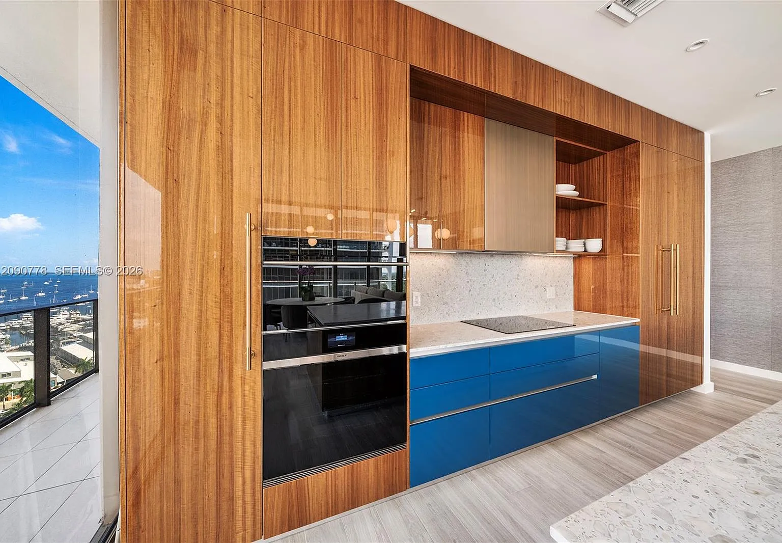 Mr. C Residences — Photo 2