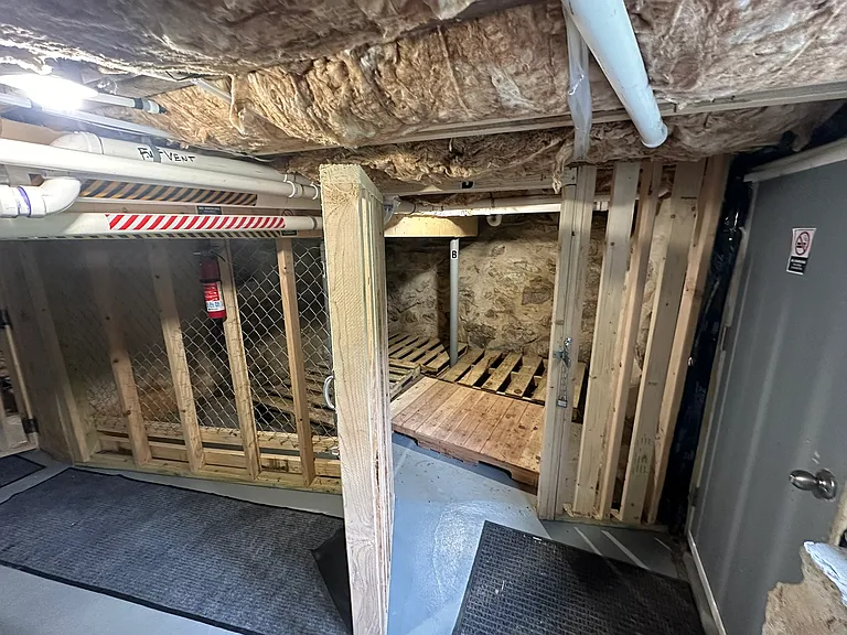 26 Grove St #B — Photo 12