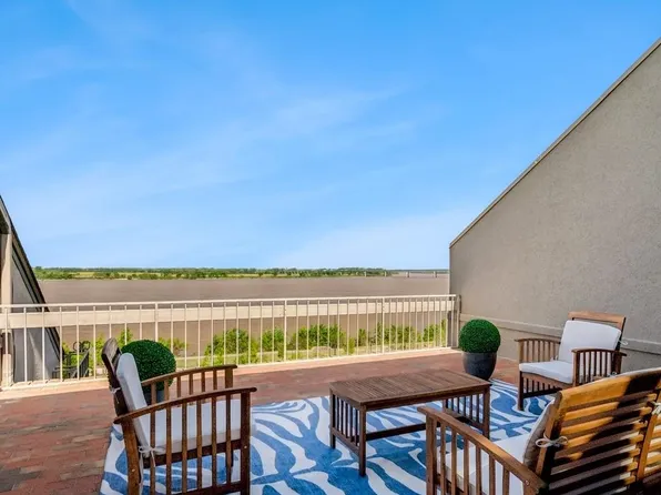 335 Riverbluff Pl APT 3, Memphis, TN 38103