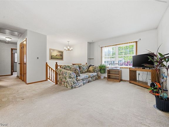 5th image of 1358 E 27th St