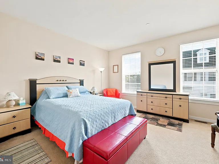 4437 Driftwood Dr — Photo 17