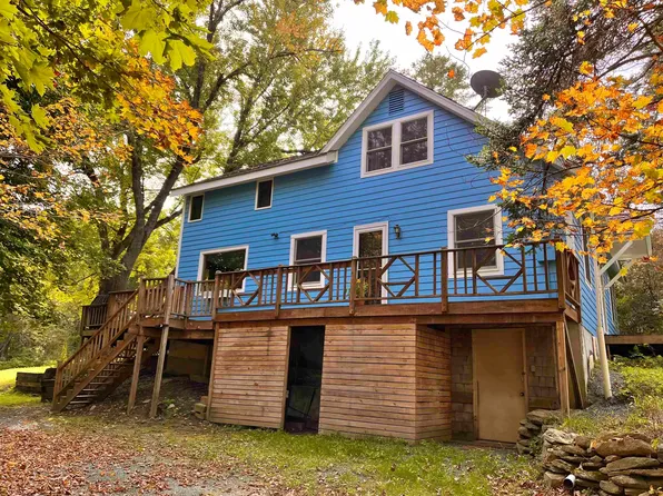 8 Castle Hill Road, Wilmington, VT 05363