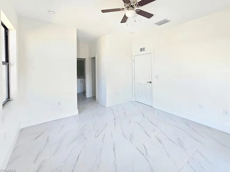 1100 Homer Ave S — Photo 17
