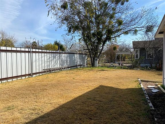 3rd image of 14603 Bern Dr