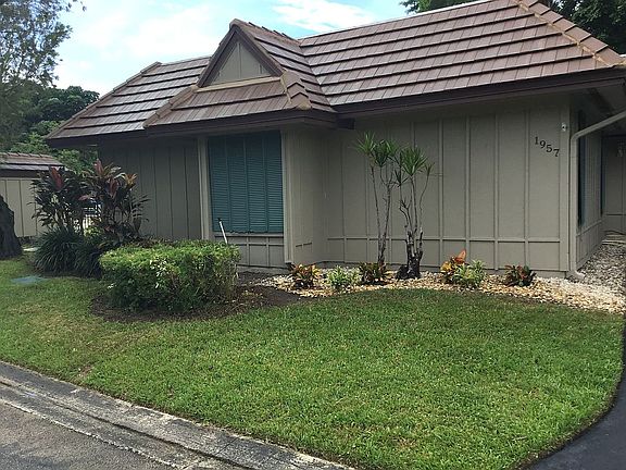 3rd image of 1957 Coquina Way