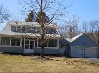 36 E Leverett Rd, Amherst, MA 01002