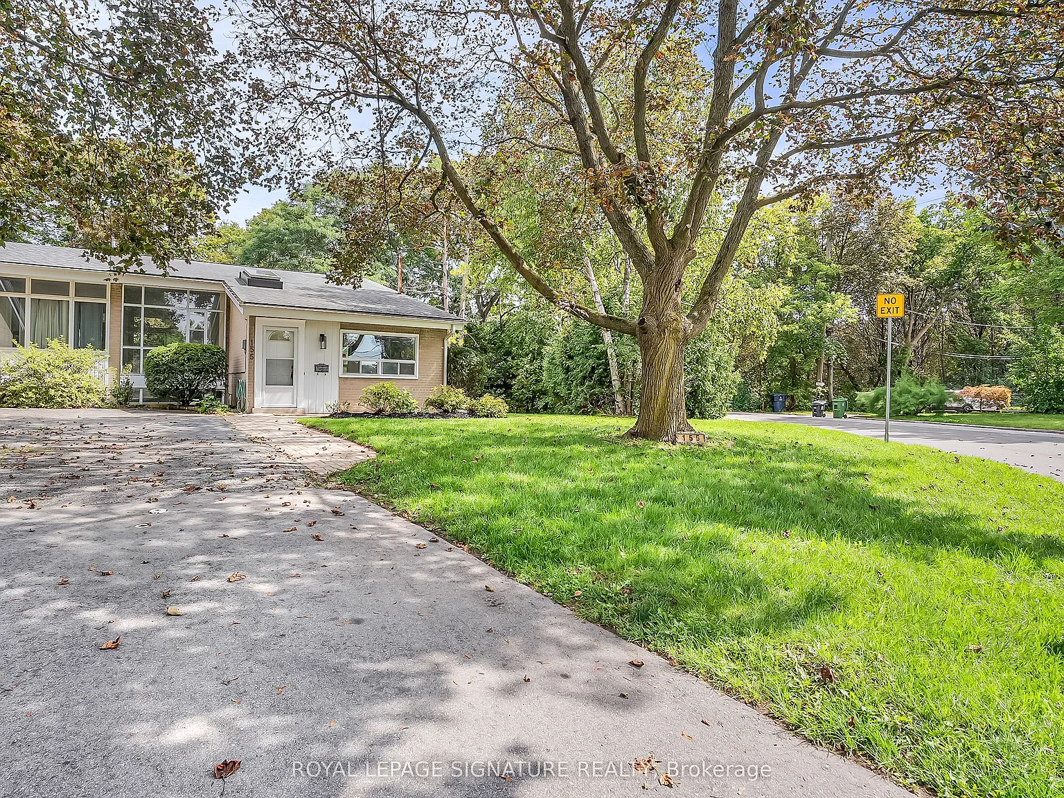 4 bed, $3,690 — Photo 3