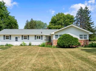 4006 Midway Dr, Waterloo, IA 50701