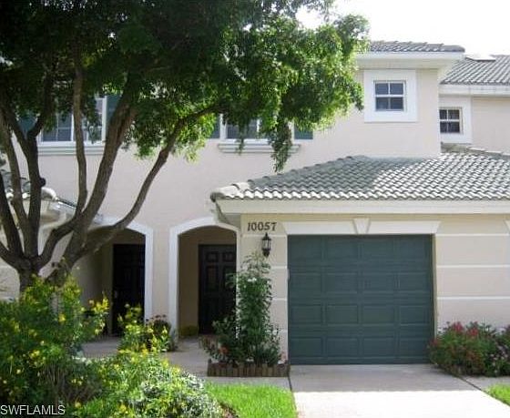 1st image of 10057 Pacific Pines Ave
