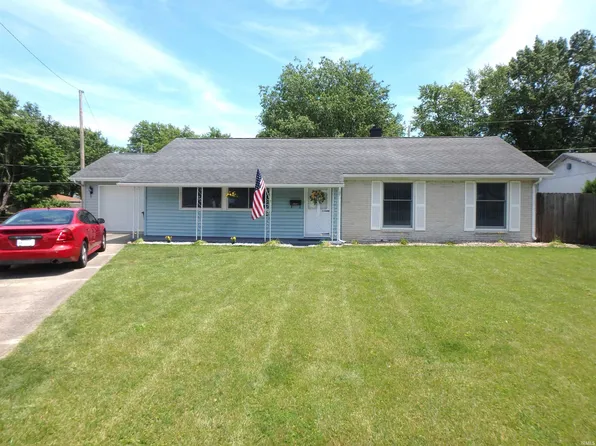 3221 S Curfman Rd, Marion, IN 46953