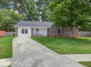 406 Hunt Ct, Goose Creek, SC 29445