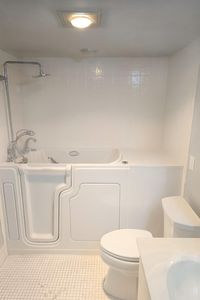 (Undisclosed Address), Coconut Creek, FL, 33066