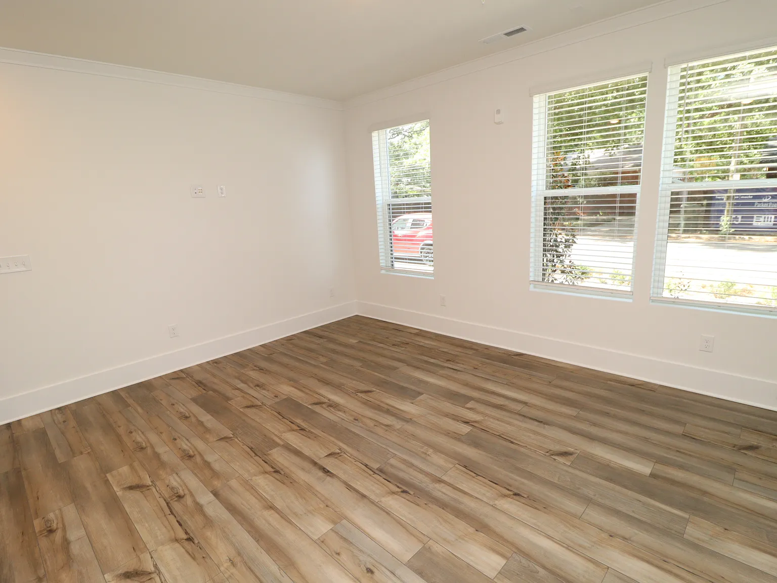 Brand-New Condo in SOCA 56 Available Immediately — Photo 3