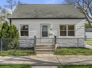 4430 W Glendale AVENUE, Milwaukee, WI 53218