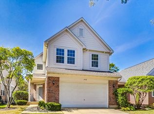 2420 Sweetbriar Ln, Westchester, IL 60154