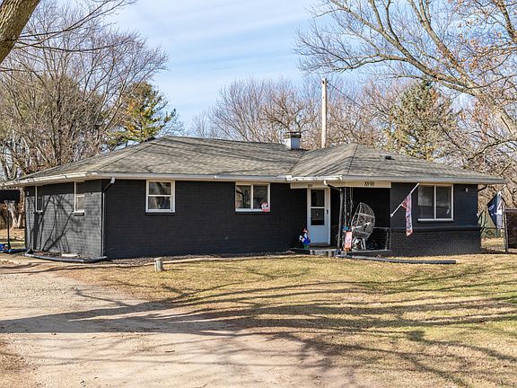 3rd image of 8890 S Mann Rd