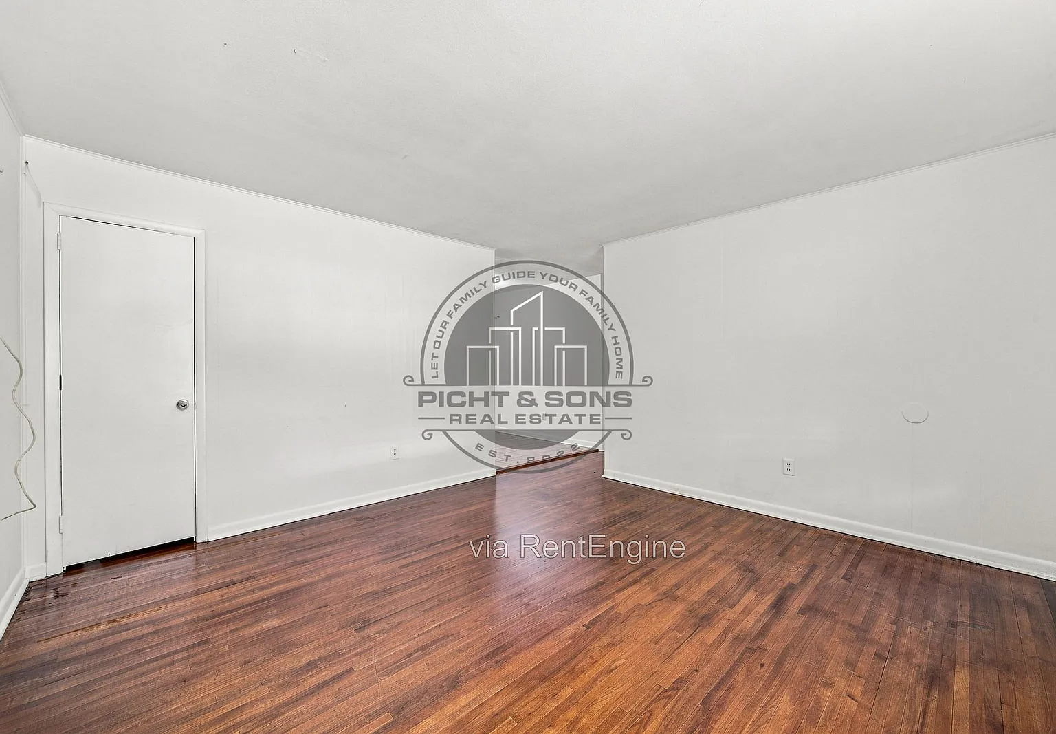 3 bed, 1.0 bath, 864 sqft, $1,350 — Photo 3