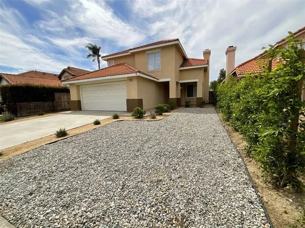 8028 Sorrento St, Fontana, CA 92336