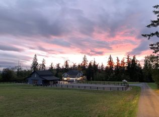 5328 Mutiny Bay Rd, Freeland, WA 98249