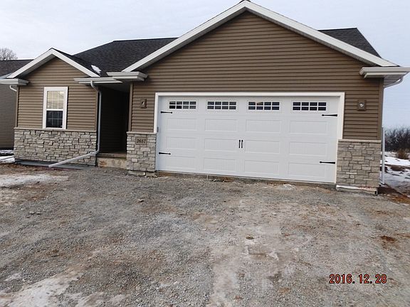3rd image of 2657 Cavalry Ln