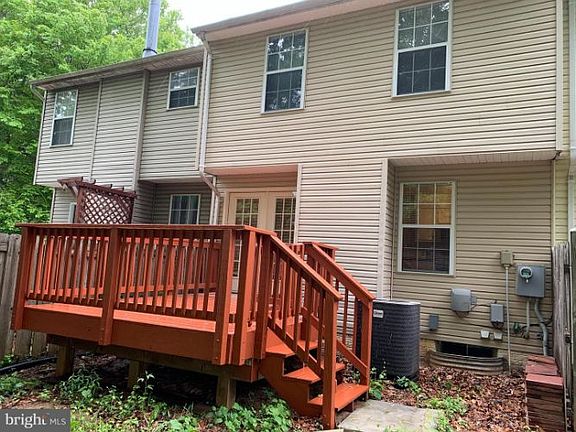 5th image of 307 Staunton Ct