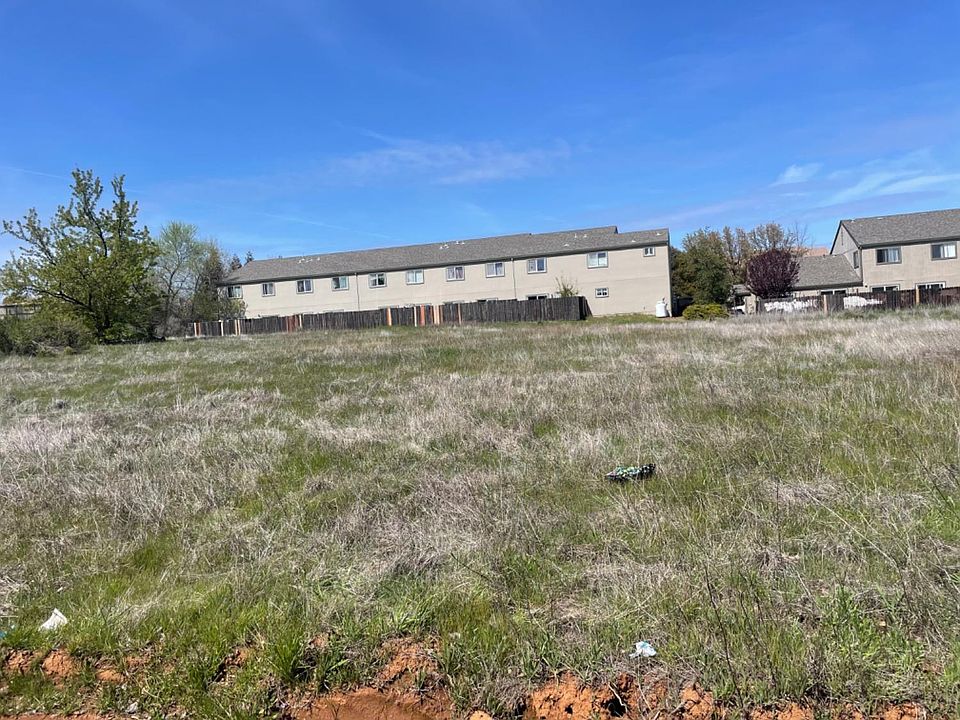1st image of 3295 La Canada Dr