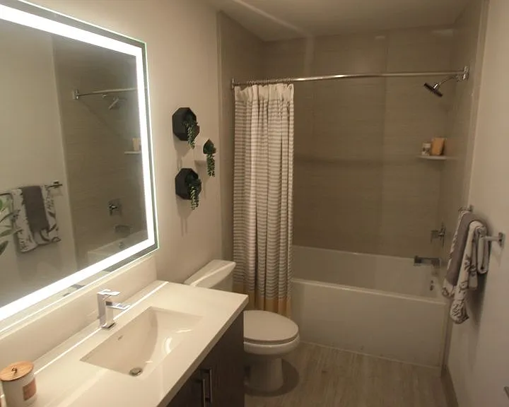 1265 S Stearns Dr — Photo 16
