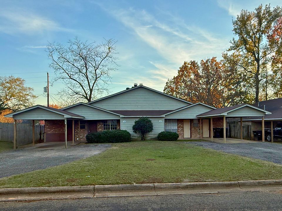 1st image of 16 Creekmont Ln #16