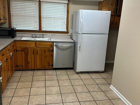 4th image of 5484 Mason Rd
