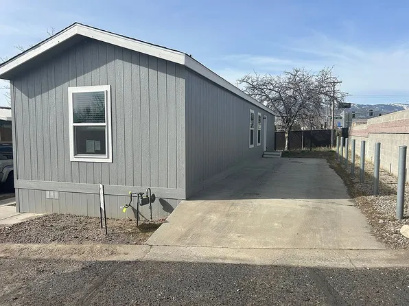 202 Sierra Nevada Ln, Carson City, NV 89706