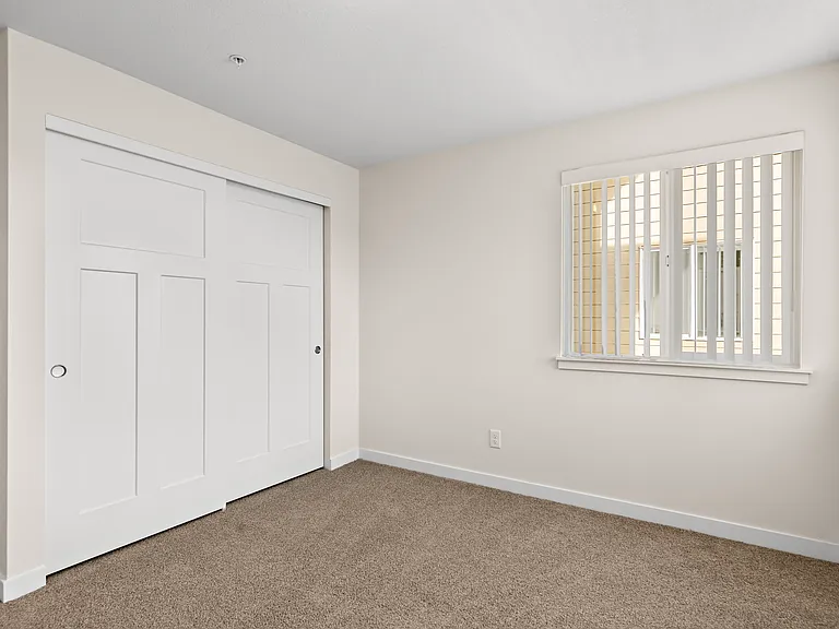 Norton Landing Apartments — Photo 36