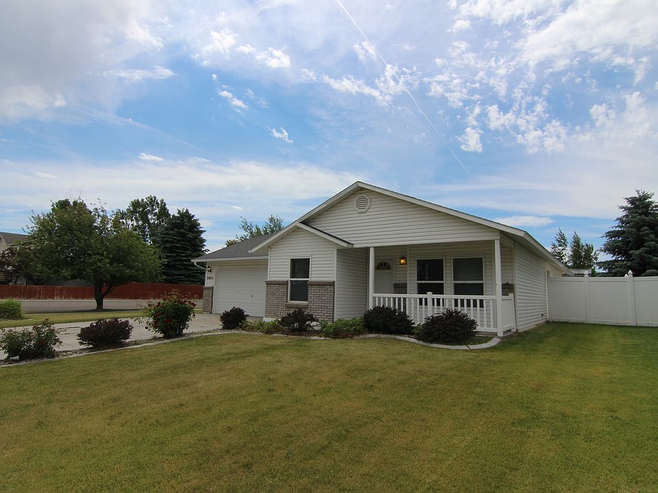 1st image of 2831 Pam St