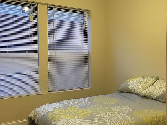 5th image of 1108-1114 W Balmoral Ave #2