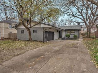 910 S Holyoke St, Wichita, KS 67218