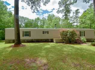 5035 Woodland Dr, Orange, TX 77632