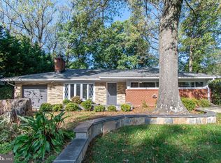 1128 Cresthaven Dr, Silver Spring, MD 20903