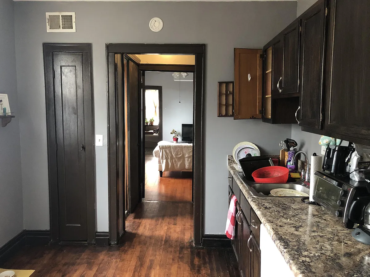 Building Photo - 3848 W Grand Ave #2F