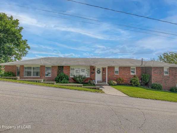 5 John St, Pittston, PA 18640