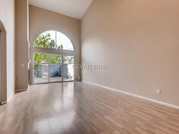 5th image of 10202 Juniper Creek Ln