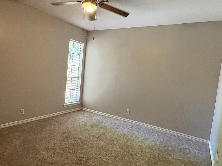5535 E 48th Pl — Photo 16