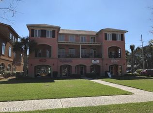 10 Johnston Way, Bluffton, SC 29910