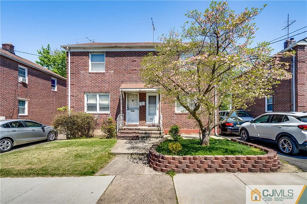 153 Rutgers St photo 1