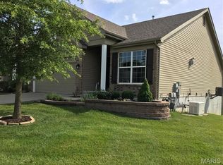 5301 Trailhead Ct, Eureka, MO 63025