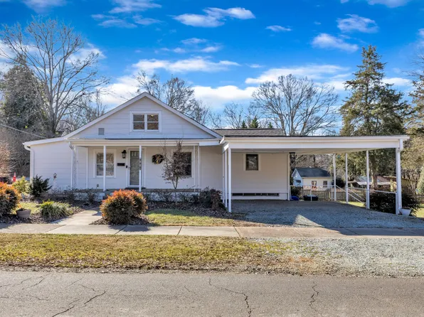 152 E Tryon St, Hillsborough, NC 27278