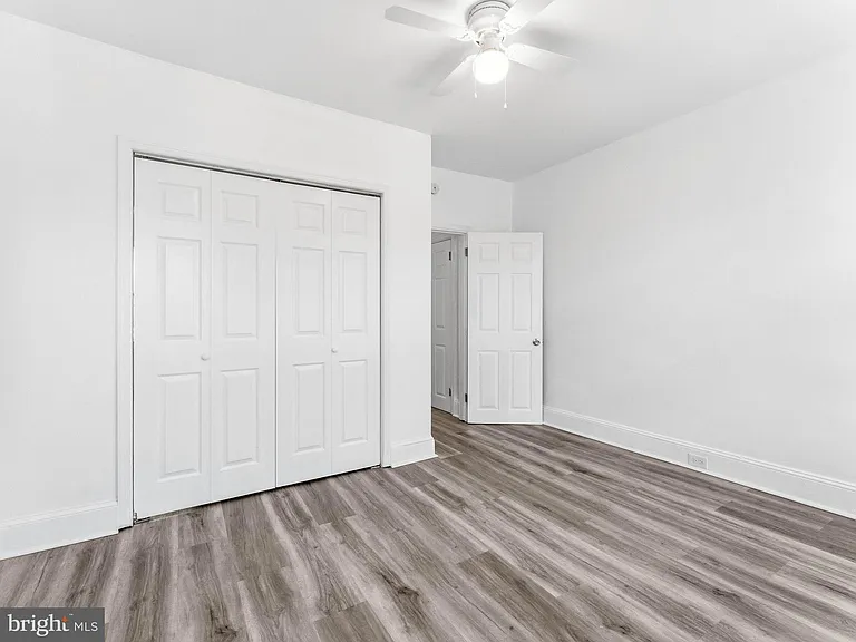 1831 E Clementine St — Photo 14