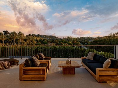 25242 Prado Del Grandioso, Calabasas, CA, 91302