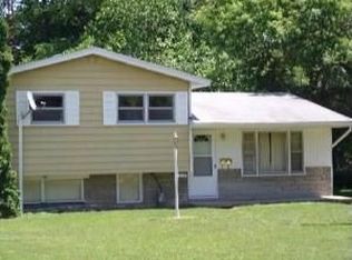 5234 Rowland Rd, Toledo, OH 43613